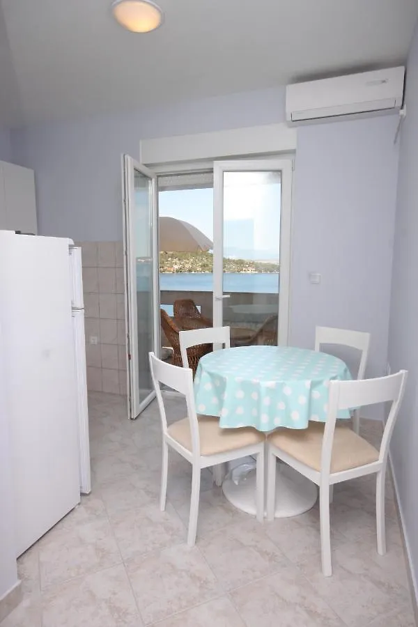 Apartments By The Sea Kali, Ugljan - 8235 Croatia