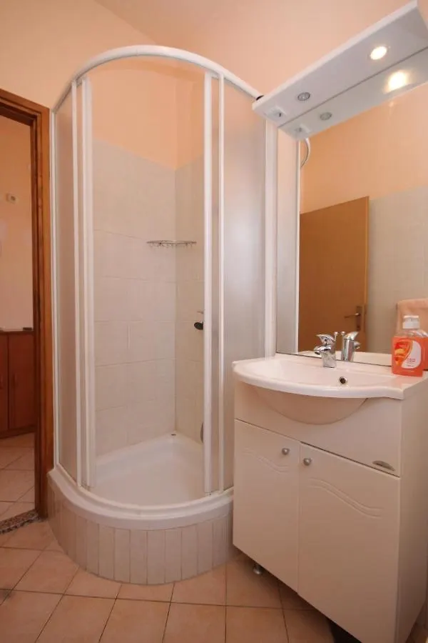 Apartments By The Sea Kali, Ugljan - 8235 Croatia